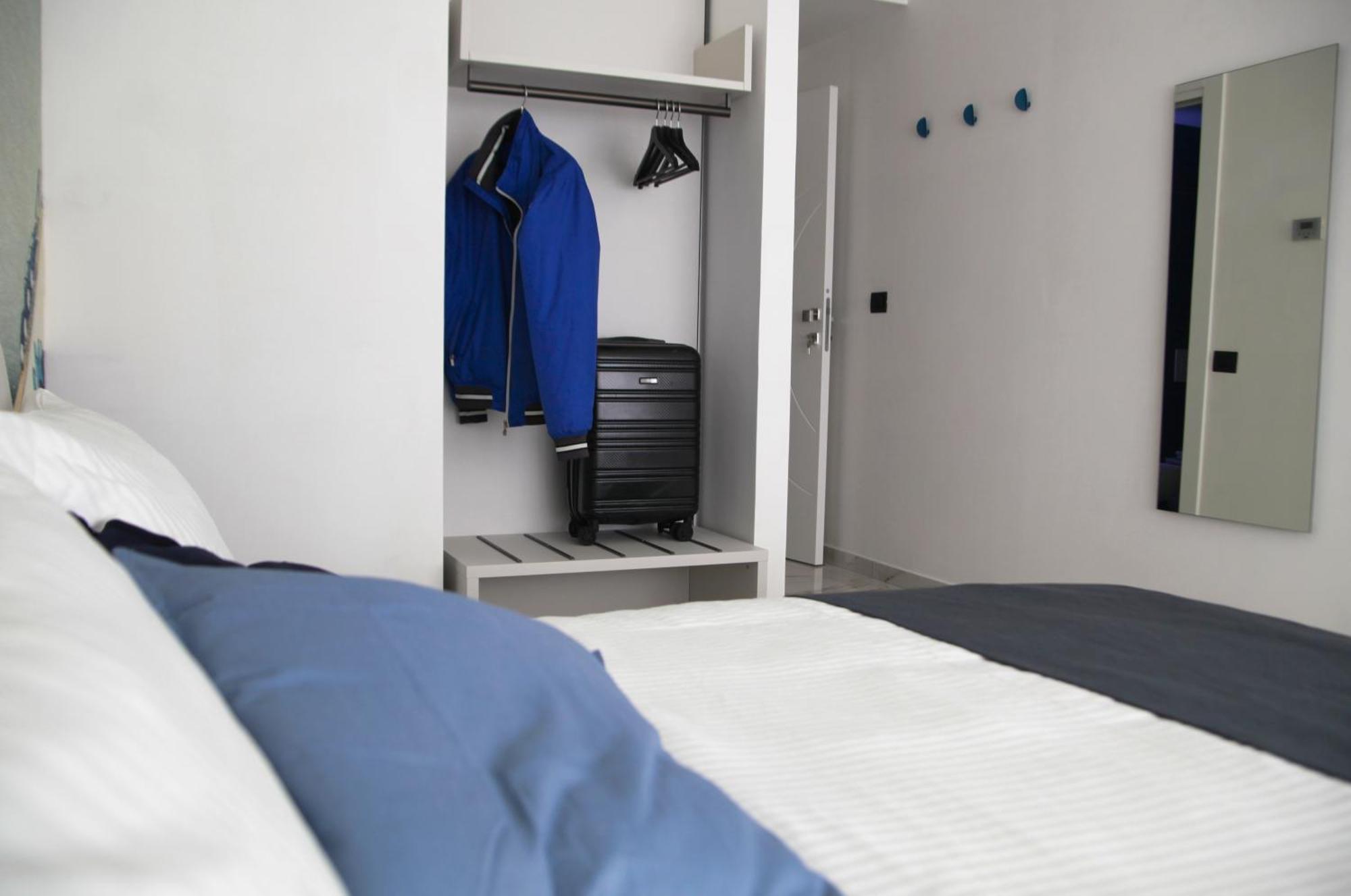 Be-Coloured Hotell Neapel Rum bild